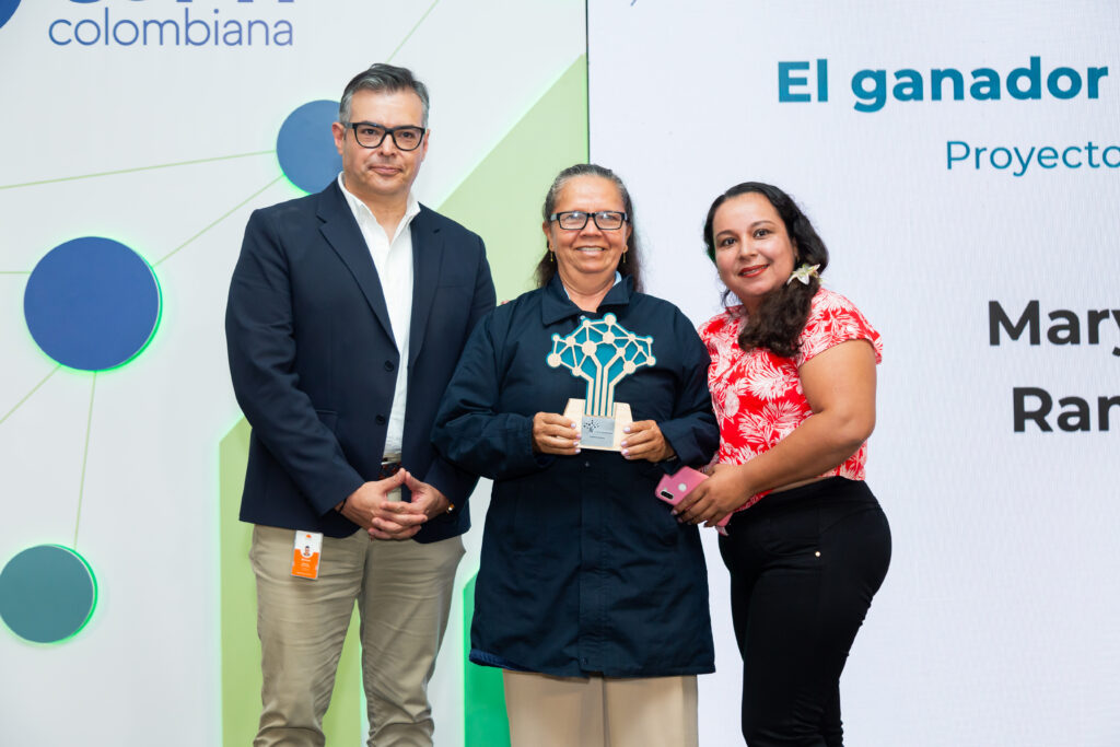 Premio Mujer Emprendedora / Premio Bonus