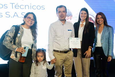 Mención Honor - Distribuciones y Servicios Técnicos Agrícolas S.AS.